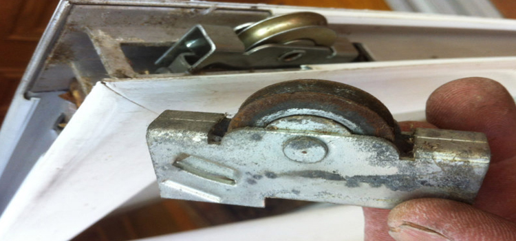 screen door roller repair in Big Bear City